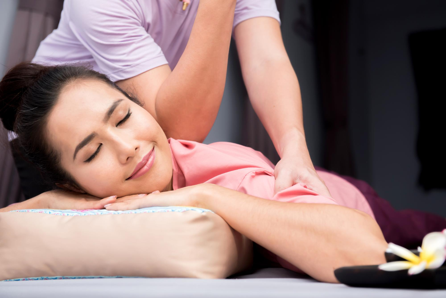 Thai Akupressur-Ganzkörpermassage Siam Health Land